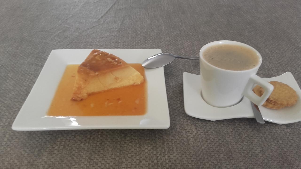 Bed and Breakfast Cote De France Fundura Exterior foto