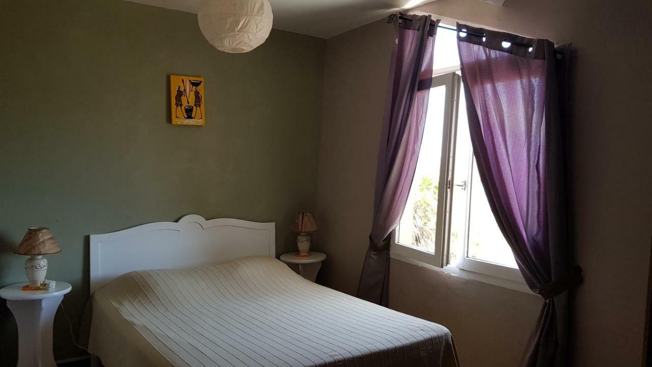 Bed and Breakfast Cote De France Fundura Zimmer foto